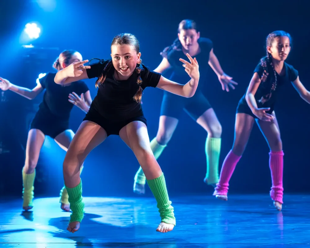 STREET DANCE כיתות ד', ה' , ו'